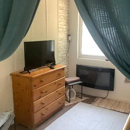 Apartment Pitypang Lak *